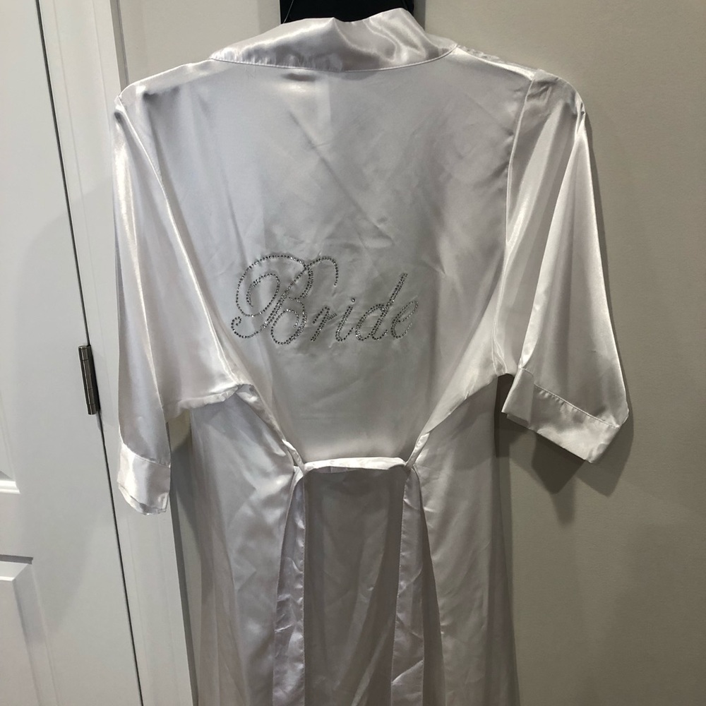 Bridal silk robe for bride